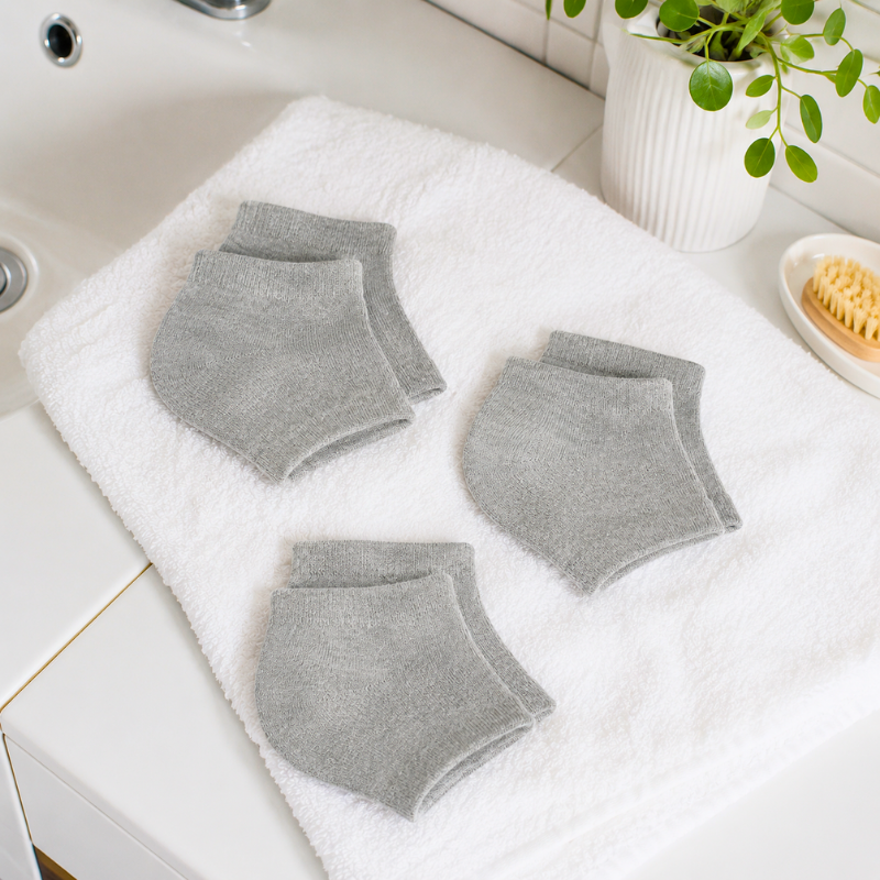 BareBliss™ HydraSoft Moisturising Socks